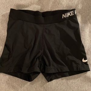 Black Nike Pros
